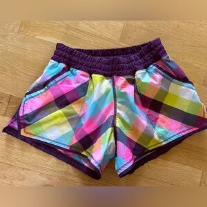 Lululemon Shake & Break Shorts Run Sea Check plaid Multi/Plum Sz 6